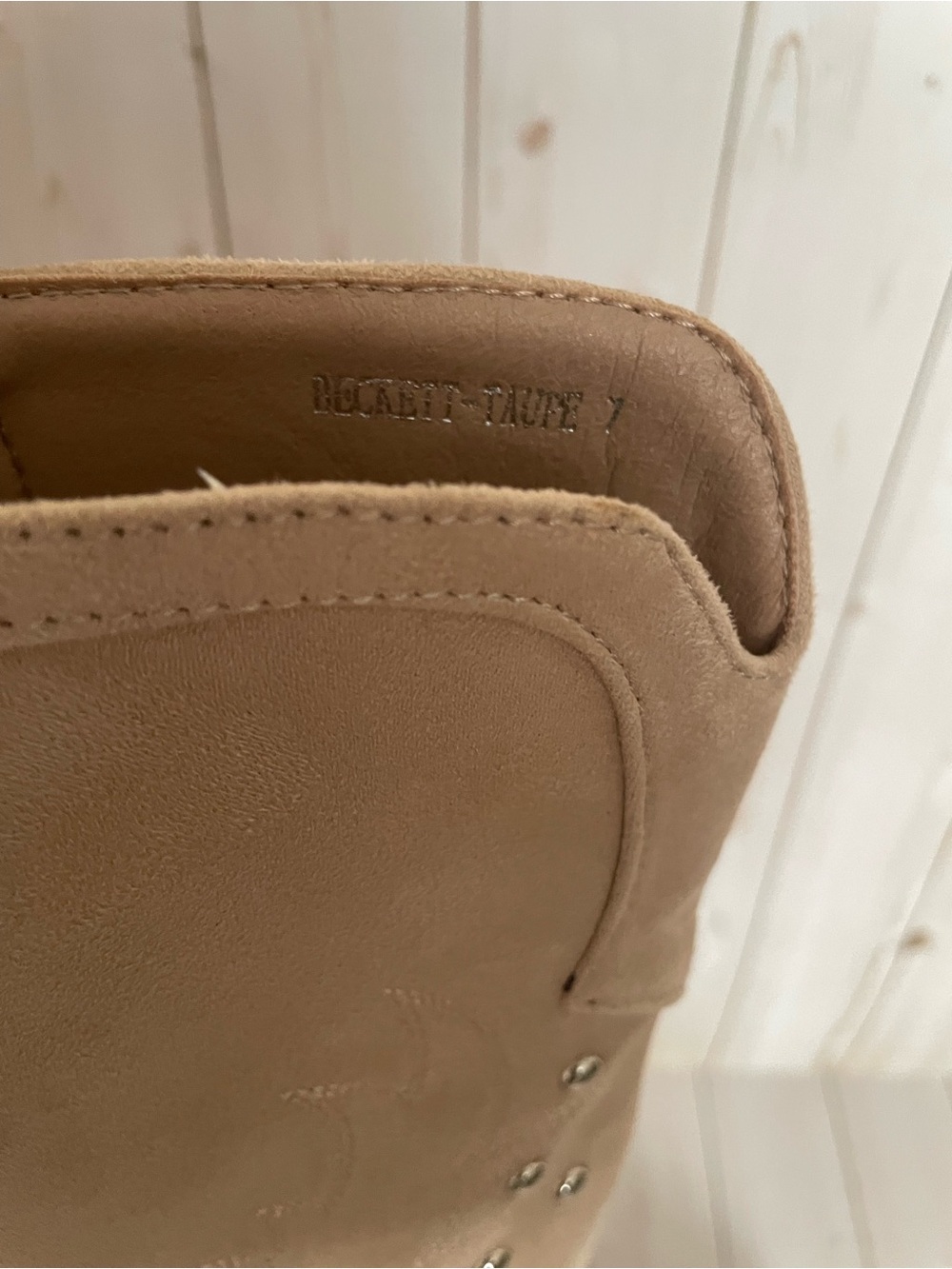 Azalea Wang Beckett "Ella" Taupe Western Boot - Picture 4 of 4